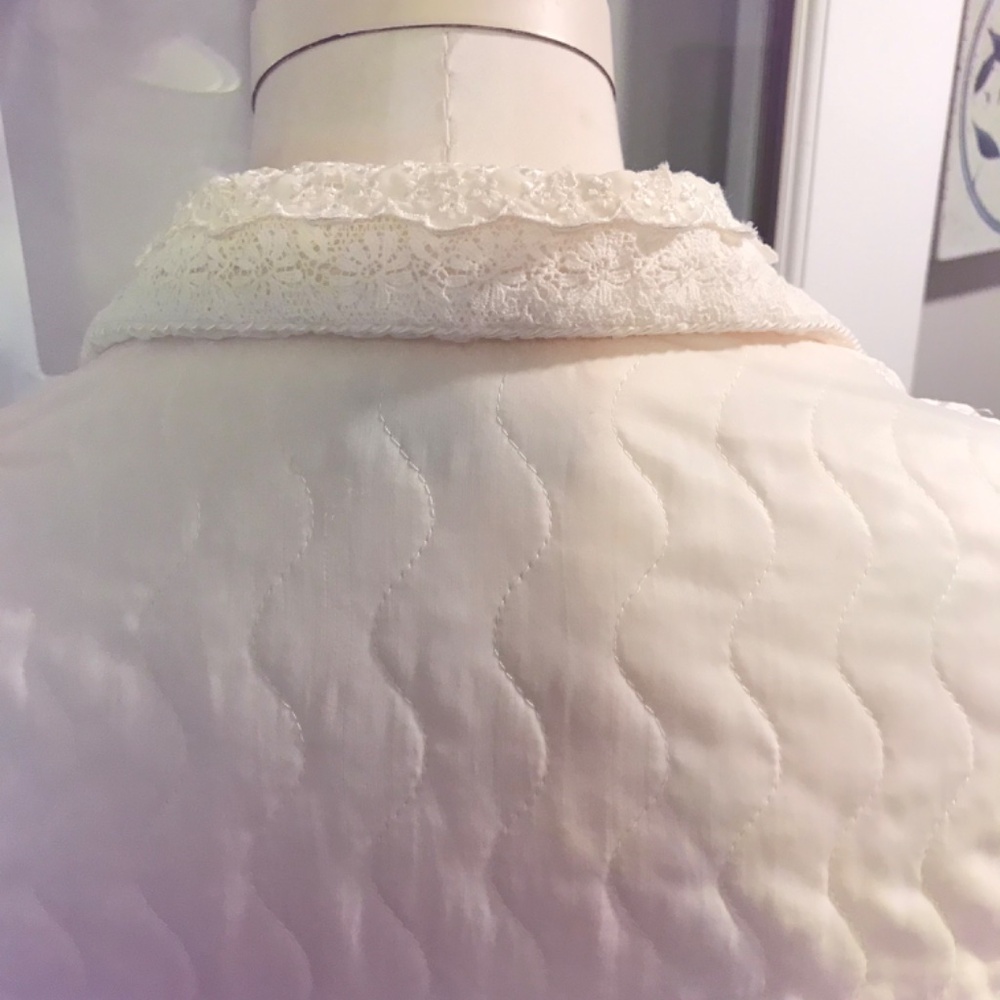 Vintage Christian Dior Quilted Ivory Floral Lace … - image 8